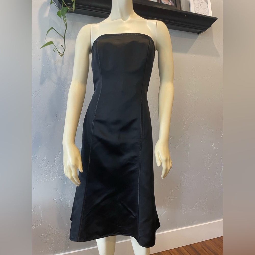 Ann Taylor satin strapless a line midi dress size 8